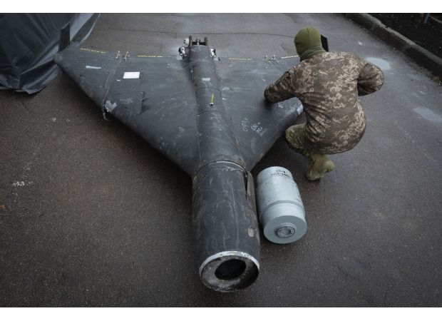 Russia's hidden weapon is so strong it can destroy eyes and break through walls with ease.