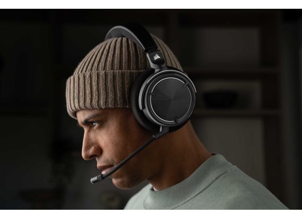 Corsair Virtuoso Max impresses with style and audio quality but lacks in other aspects.