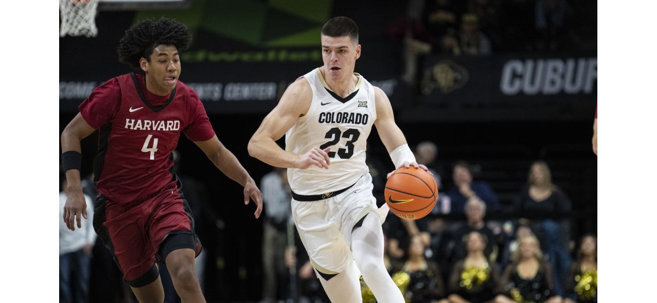 CU men's basketball dominates Harvard to remain undefeated at 4-0.