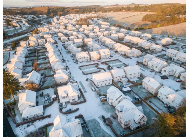 The snowy rooftops in this photo are completely normal.