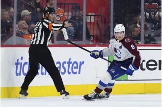 Cale Makar's impressive performance leads the Avalanche to victory over the Flyers.