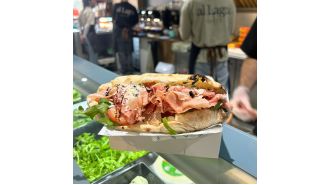 Cafe customers are willing to wait 50 minutes for an $18 sandwich.