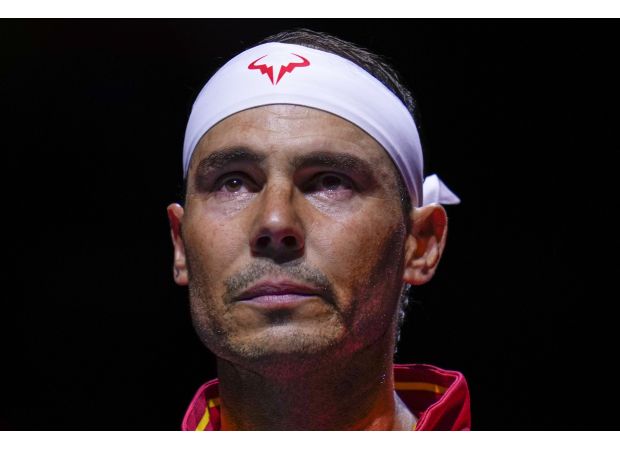 Nadal cries during Spanish anthem at Davis Cup Finals