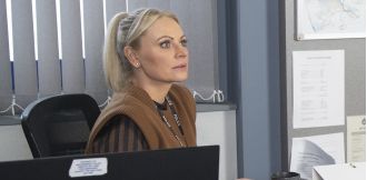 Lisa Swain solves her ex's murder in Coronation Street, and the culprit is a familiar face.