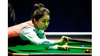 Bai Yulu, the women's world champion, continues her winning streak by making history at the UK Championship.