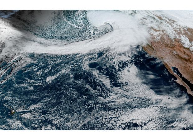 A map displays a rare bomb cyclone that will hit like a hurricane every ten years.