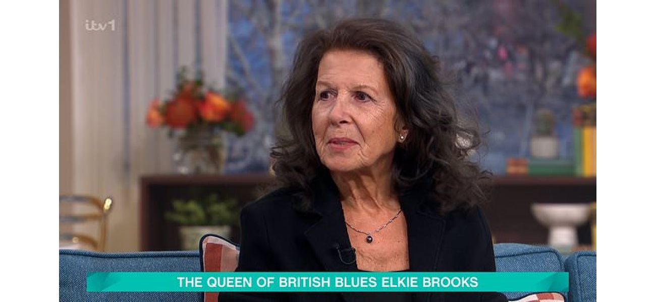 70s singer impresses audience, showing she's still talented after 47 years since her popular song.
