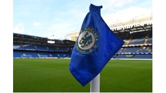 A legendary Chelsea coach resigns after nearly two decades with the team.