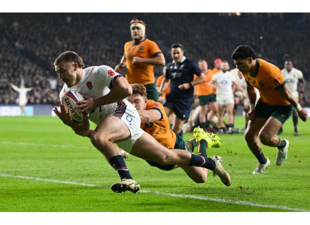 England's autumn losing streak could come to an end if they can defeat Japan under coach Eddie Jones.