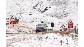 Schools in UK closed due to heavy snow today