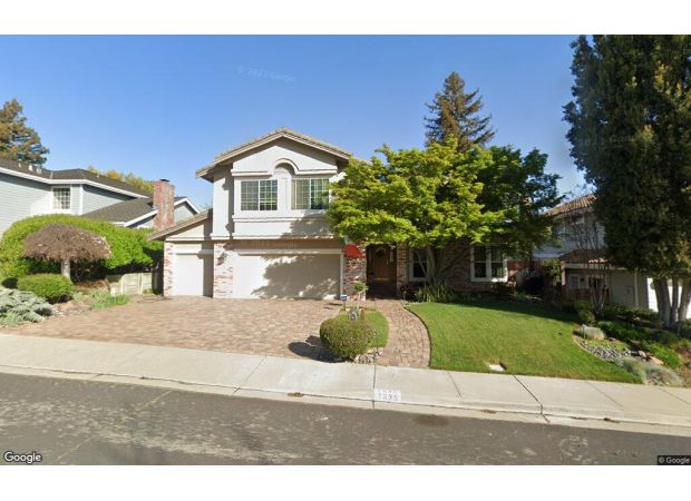 Pleasanton home sells for $2.1 million.
