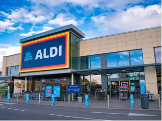 Aldi releases polarizing holiday sauce, stirring debate among store customers.