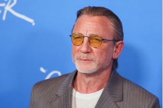 Craig cautions against the dangers of celebrity and praises a struggling popstar.