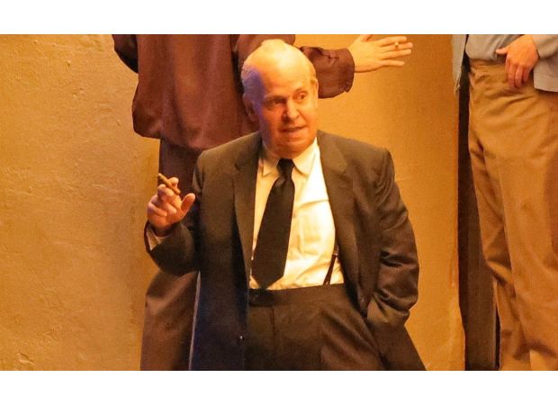 Famous British actor shooting new show surprises us with their transformation.