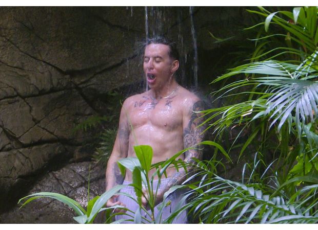 A famous celebrity criticizes his McFly bandmates, calling them 