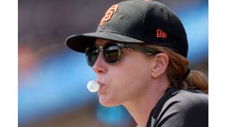 Nakken reportedly departs SF Giants for Cleveland Guardians.