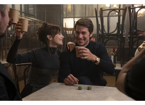 Popular Netflix actor will be back on hit TV series despite previous threats to leave and criticism of recent season.