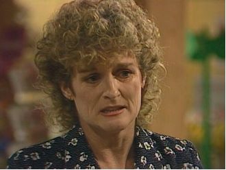 A popular TV star from the 90s is now unrecognizable, 24 years after their emotional on-screen death.