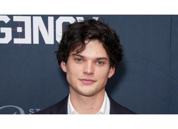 24-year-old son of Hollywood star makes rare appearance on red carpet, showcasing his model-like appearance.