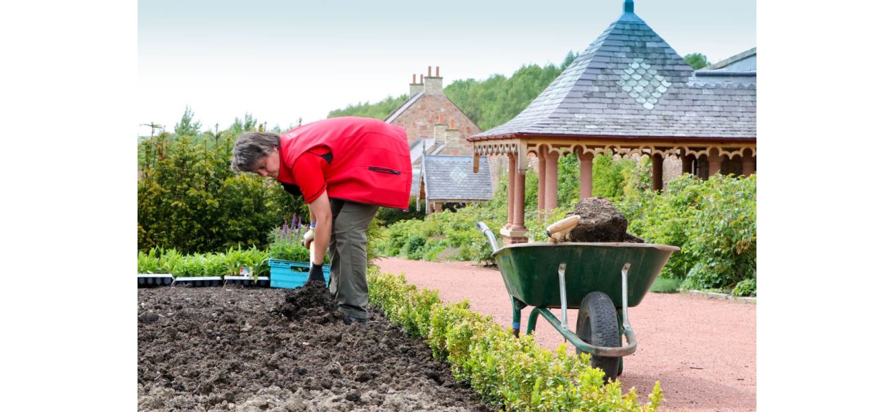 Experience at Dumfries House: Boss with intense passion motivates to give best effort.