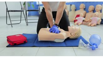 Manikins could be the reason for women's lower chances of getting CPR.