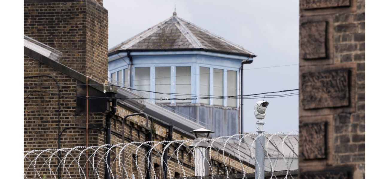 Worry over potential prison escapes due to leaked blueprints on the dark web.