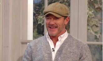 Fans of Saturday Kitchen were angry about actor Luke Evans' perceived impolite clothing decision.