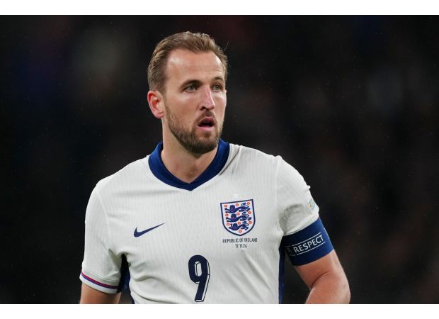 Scholes tells England player he didn't fit in before Tuchel came.