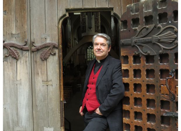 Get to know the clergyman with chilling supernatural experiences.