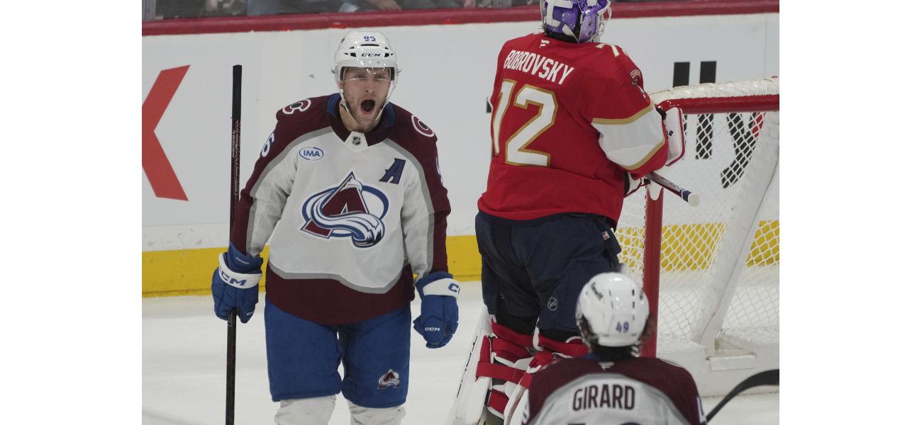 The Avalanche, with almost all their players, showed their potential as top contenders in a victory over the reigning champions.
