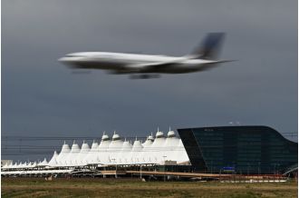 A flight from Denver to Oakland had to turn back after experiencing cabin pressure issues.