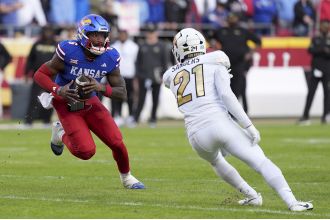 Inaccurate headline as Shilo Sanders and defense struggle against 