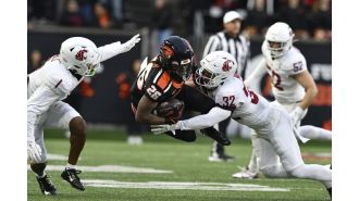 Oregon State breaks losing streak, earns conference title with 41-38 victory against ranked Washington State.