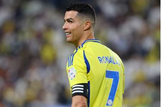 Mourinho denies persuading Ronaldo to join Fenerbahce via phone.