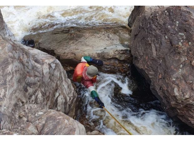 Man loses leg to save his life after getting stuck in river for 20 hours while kayaking.