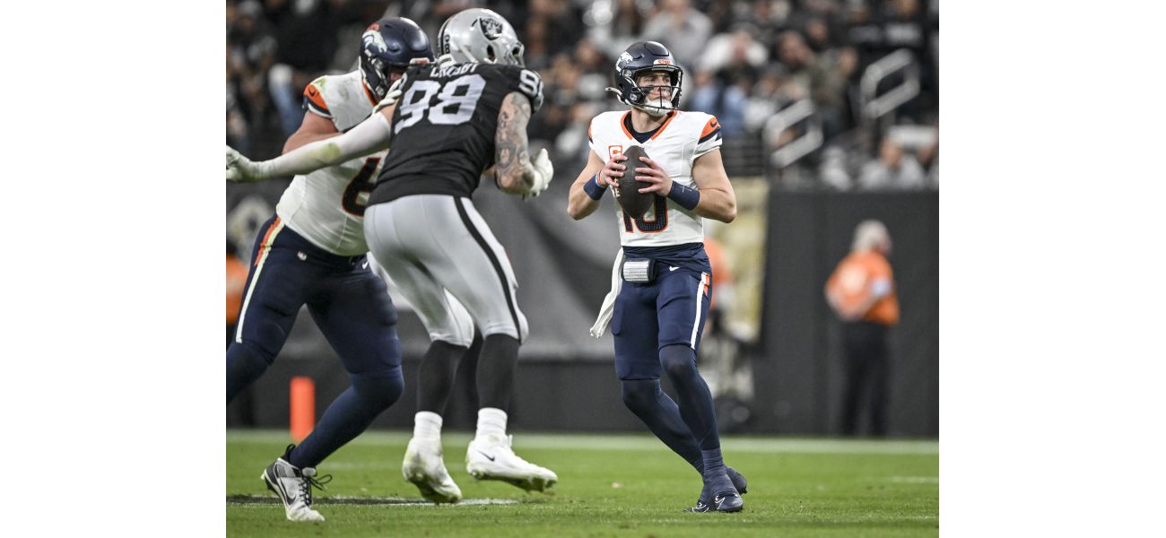 Broncos get good grades for Nix's strong performance in an important win against the Raiders on the road.