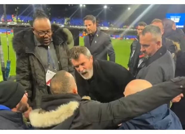 Keane gets into fight with Ipswich fan after Man Utd tie