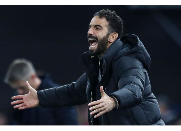 Hargreaves says Amorim was annoyed with four Man Utd players during Ipswich game.