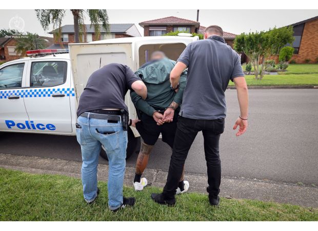 Cops arrest suspects in transnational drug trafficking operation