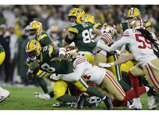 49ers' past mistakes are being repeated, according to Kurtenbach.