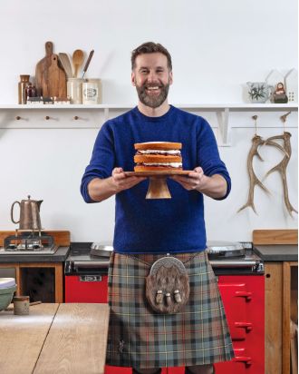 Discover the Hebridean Baker's new cookbook filled with intentionally cozy and wintery recipes, reflecting their love for this cooking style.