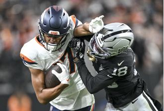 Sean Payton sees a lot of similarities between Devaughn Vele and former player Marques Colston as Vele's role on the team grows.