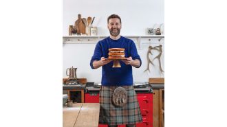 Discover the Hebridean Baker's new cookbook filled with intentionally cozy and wintery recipes, reflecting their love for this cooking style.