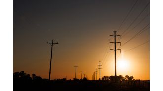 Australians are trying to prevent power outages at home by using a new technology.