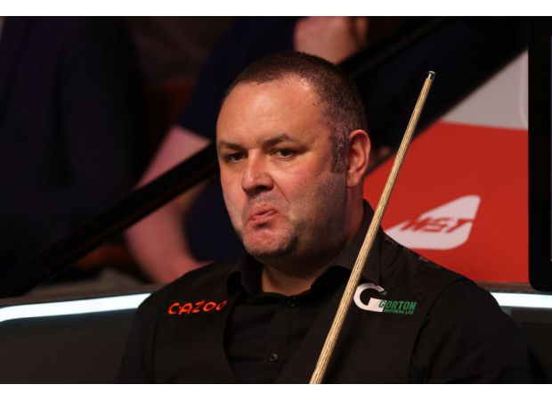 Snooker player Stephen Maguire delivers an abysmal performance at UK Championship.