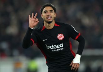 Man Utd and Liverpool both vying for £42m star in intense transfer battle.