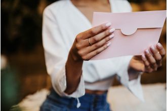 Mom invited 30 guests to my wedding but won't cover the cost.