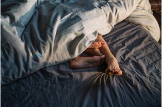 New sex position will keep you warm during cold season