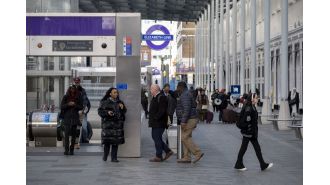 Tube network in London experiencing disruptions due to power and signal problems, resulting in suspended services.