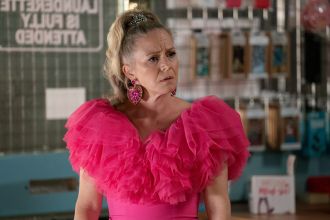 EastEnders reveals unexpected hero who rescues Linda.